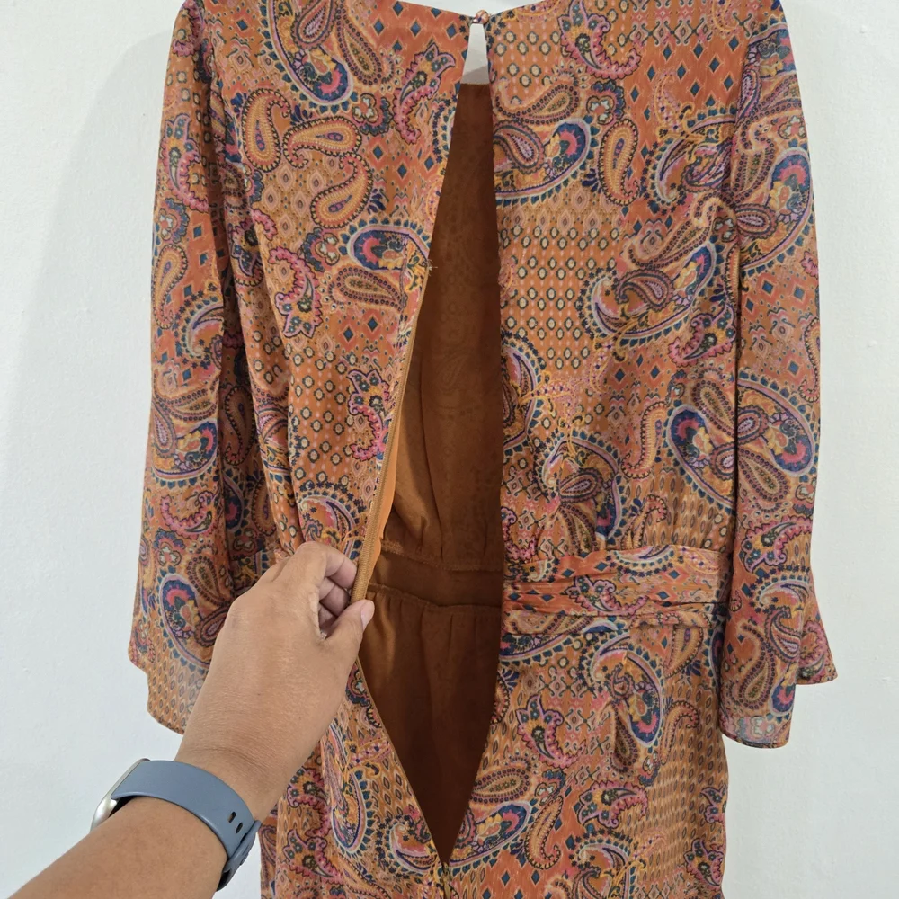 Jessica Simpson Women’s XL Paisley Boho Dress Flare Sleeve Boutique Style - Picture 9 of 10